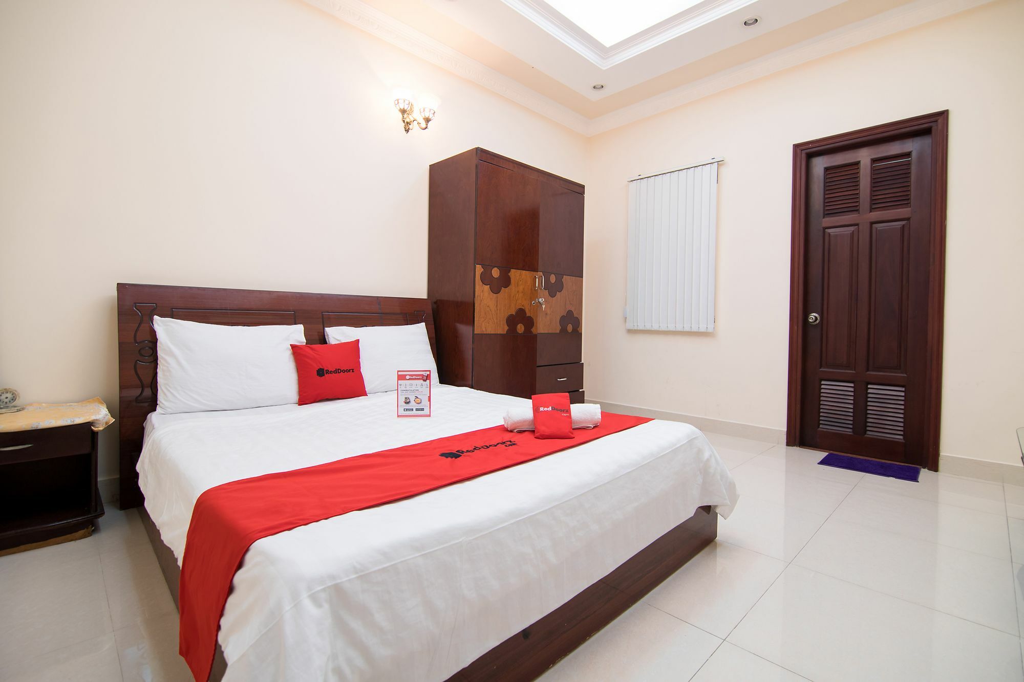 Reddoorz Near Pico Plaza Cong Hoa Otel Ho Şi Min Dış mekan fotoğraf