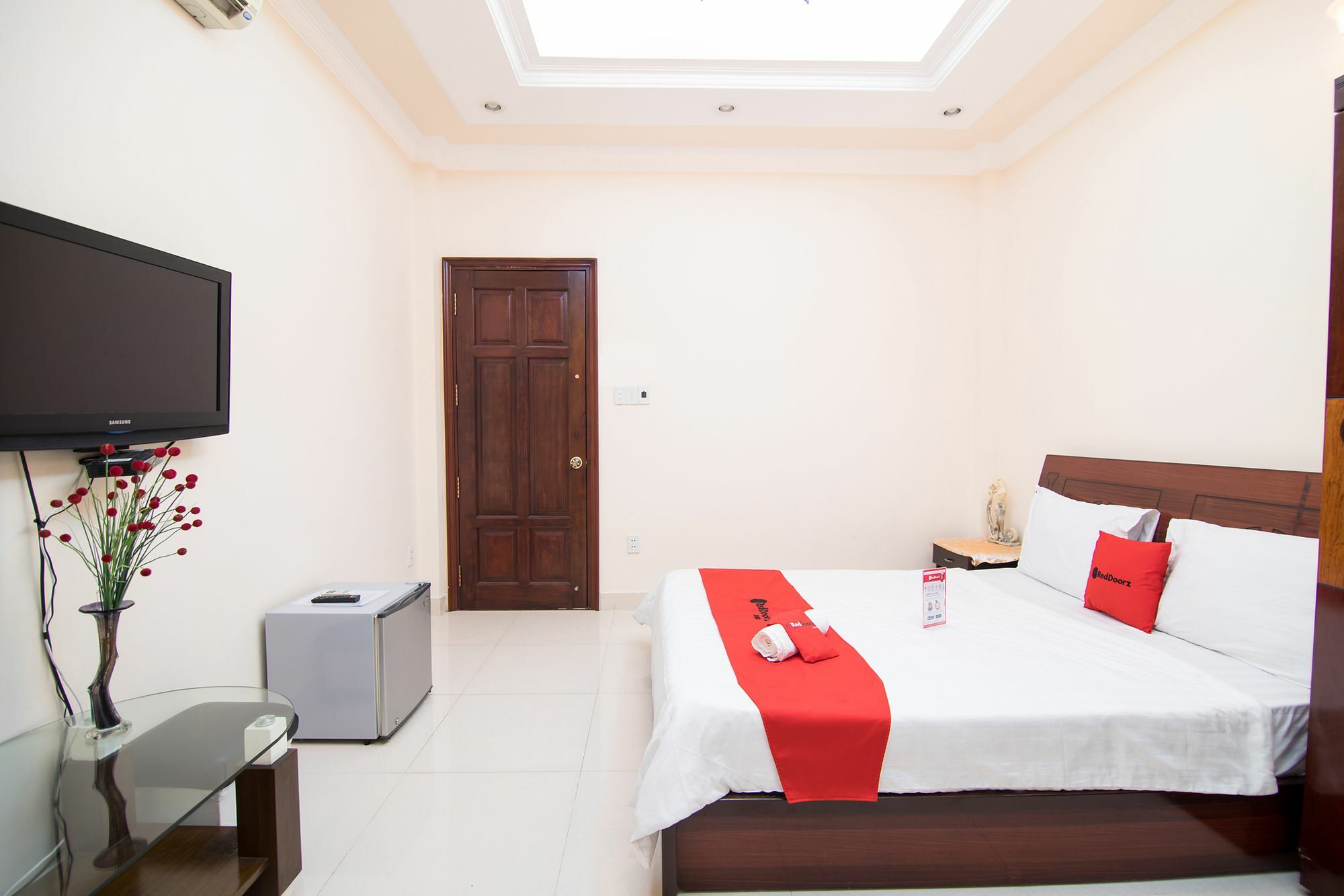 Reddoorz Near Pico Plaza Cong Hoa Otel Ho Şi Min Dış mekan fotoğraf